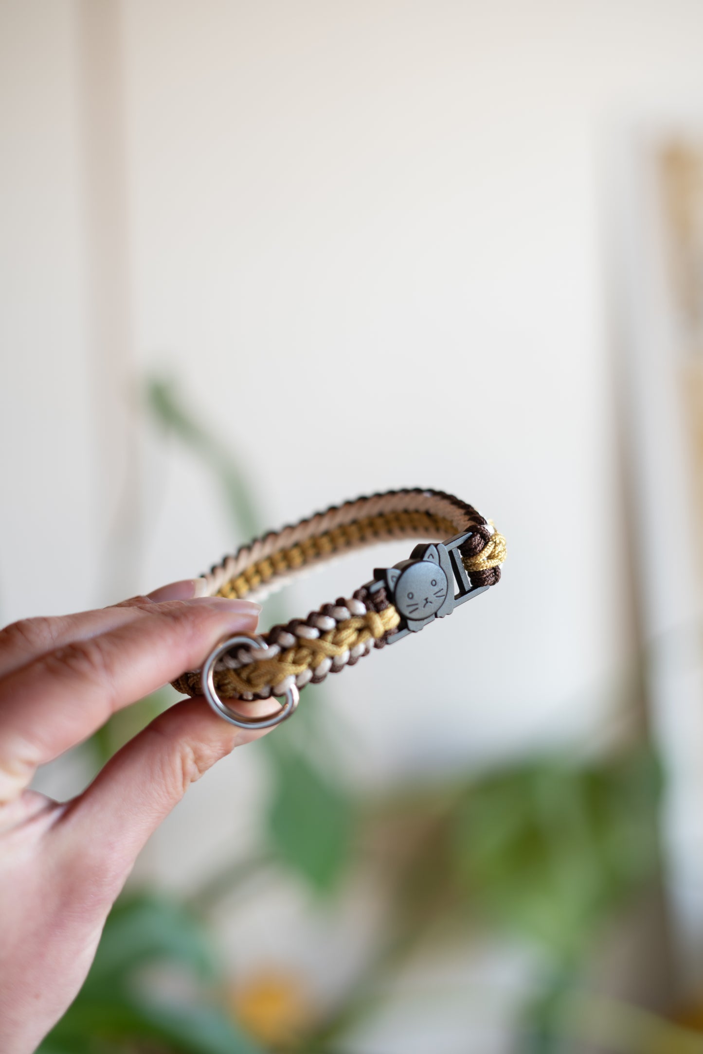 Collier chat Paracorde – Fermoir Sécurité Anti-Étranglement