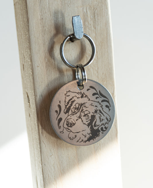 Illustration sur mesure gravée sur médaille chien, berger australien art